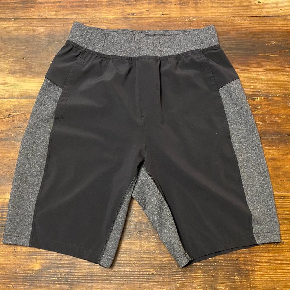 Lululemon T.H.E. Short 9" - Linerless - size S